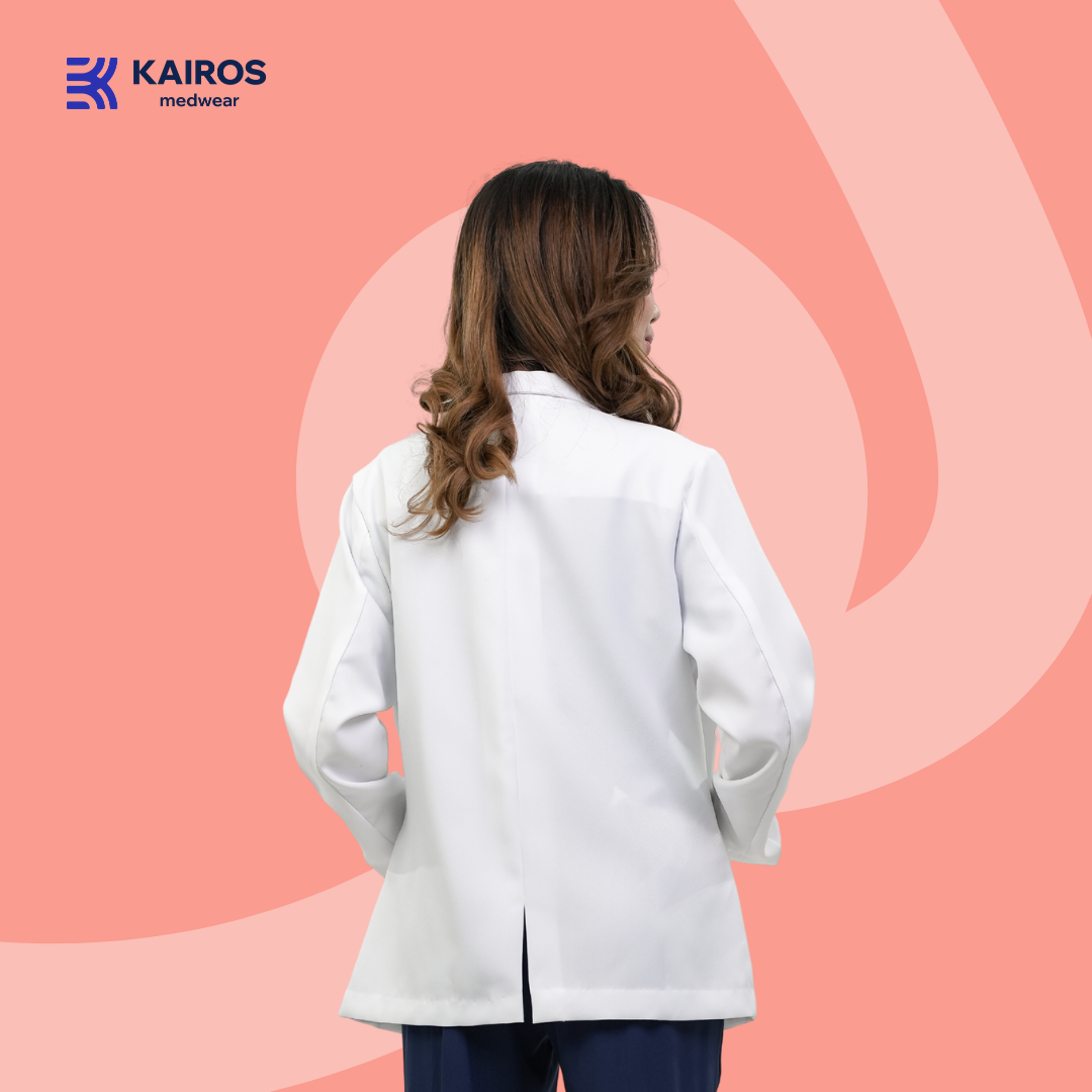 Gabardine Damen Blazer Weiß | Lange Ärmel | Kairos Medwear