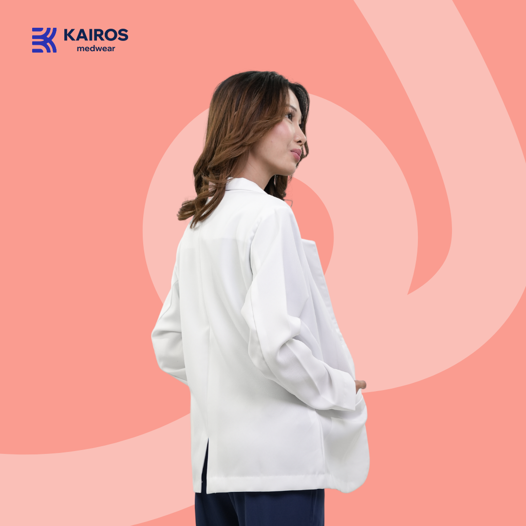 Gabardine Damen Blazer Weiß | Lange Ärmel | Kairos Medwear